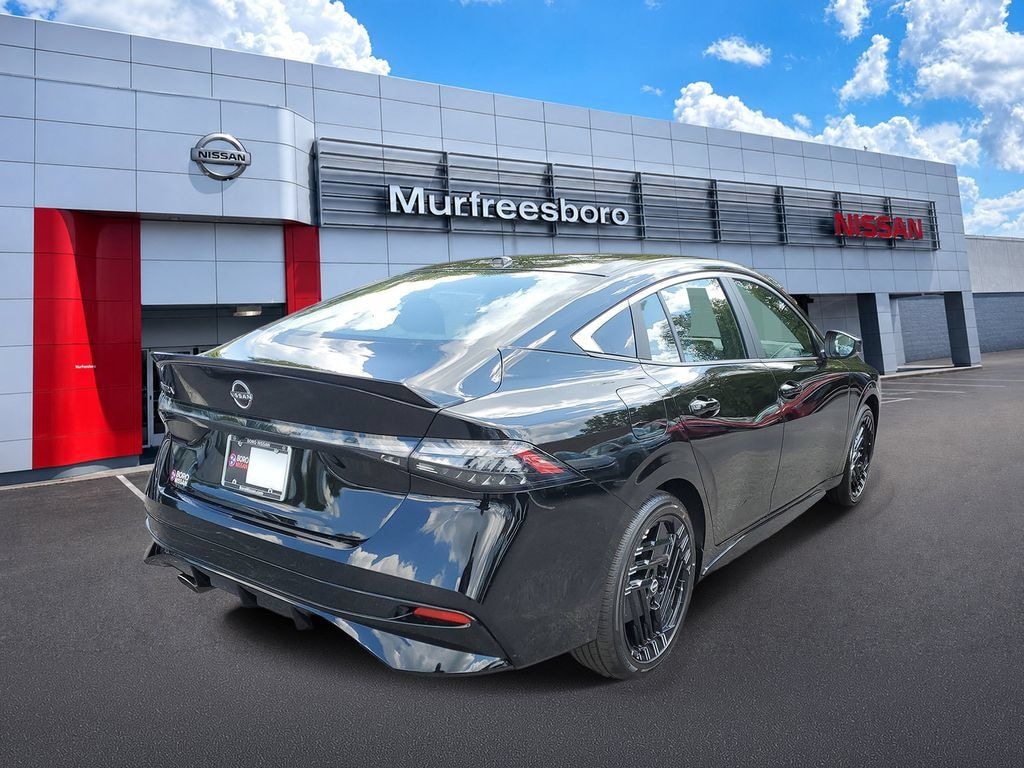 New 2027 Nissan Sentra SR Sedan
