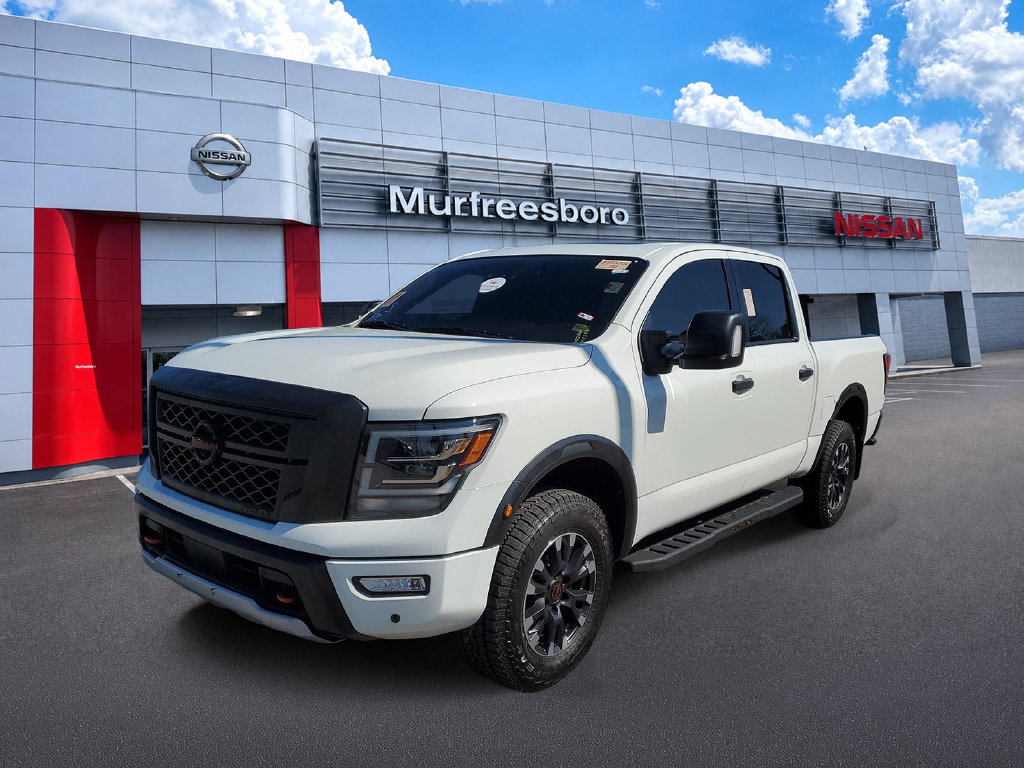 2023 Nissan Titan