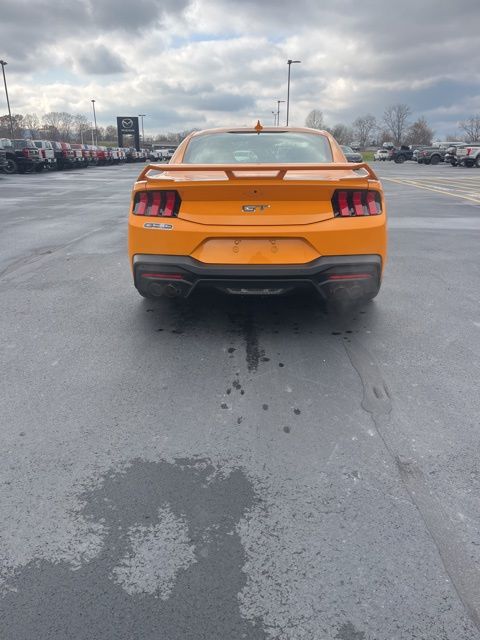2026 Ford Mustang GT Premium Fastback - Photo 6