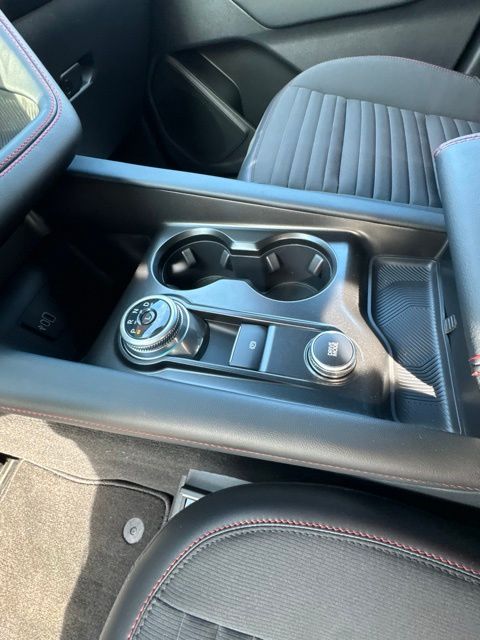 2026 Ford Explorer ST-Line - Photo 16