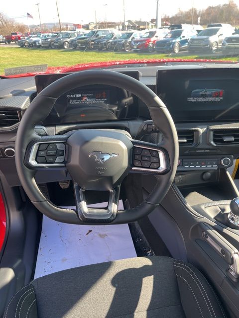 2026 Ford Mustang GT Fastback - Photo 14