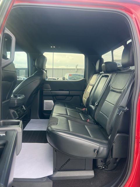 2022 Ford F-150 Raptor - Photo 12