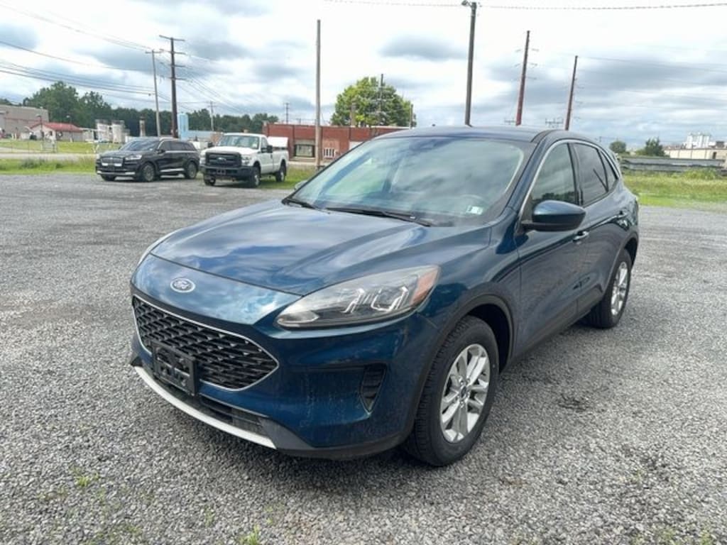 Used 2020 Ford Escape SE SUV