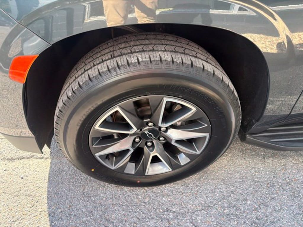 Used 2021 Chevrolet Suburban LT SUV
