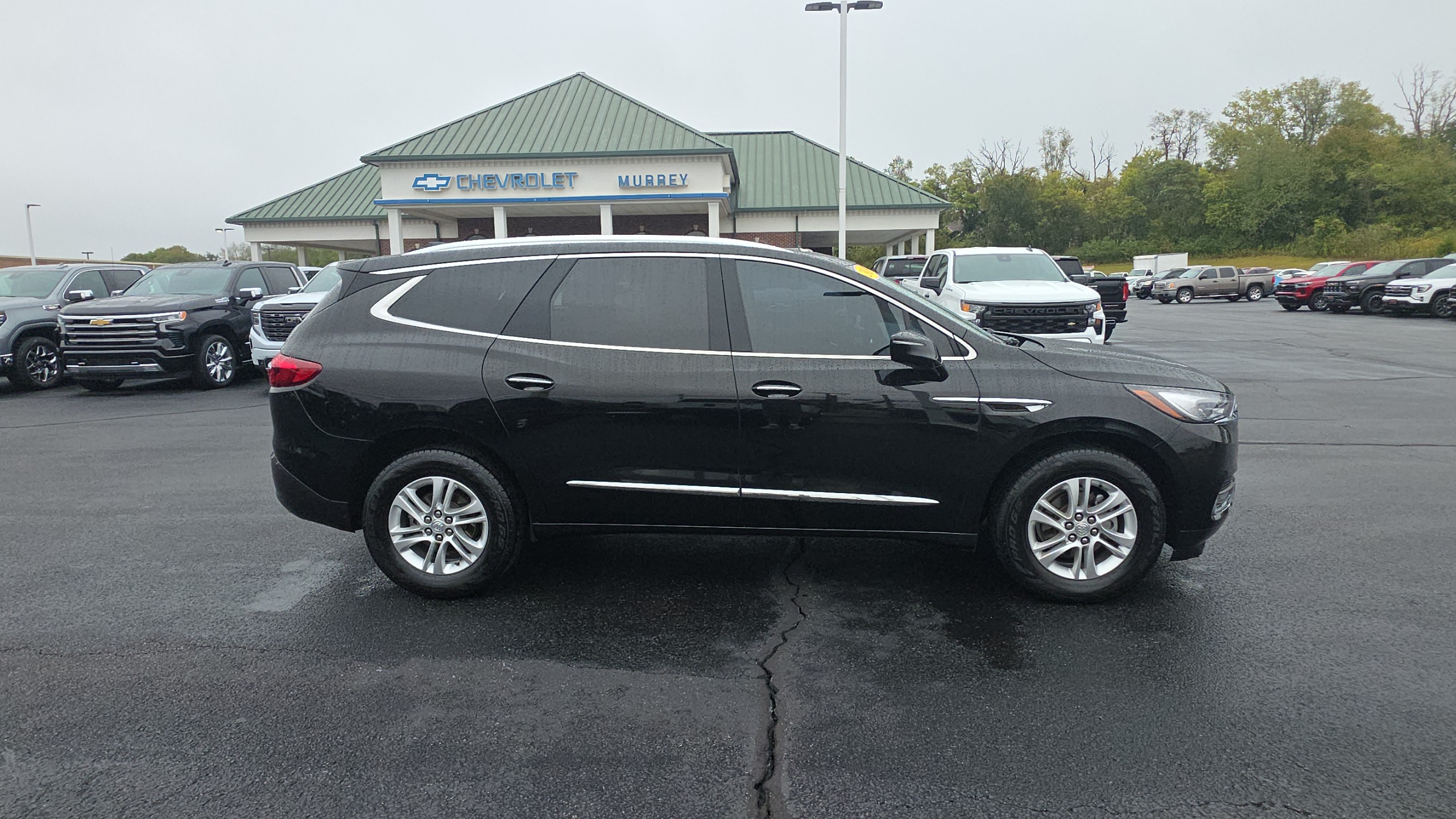 Used 2020 Buick Enclave Essence with VIN 5GAERBKW0LJ120485 for sale in Pulaski, TN