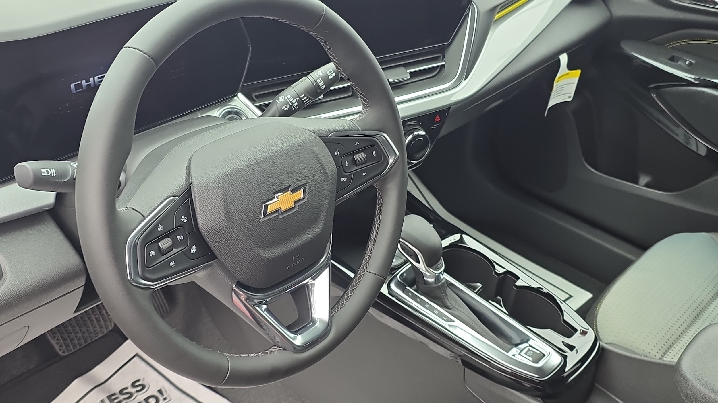 2026 Chevrolet Trax LT - Photo 8