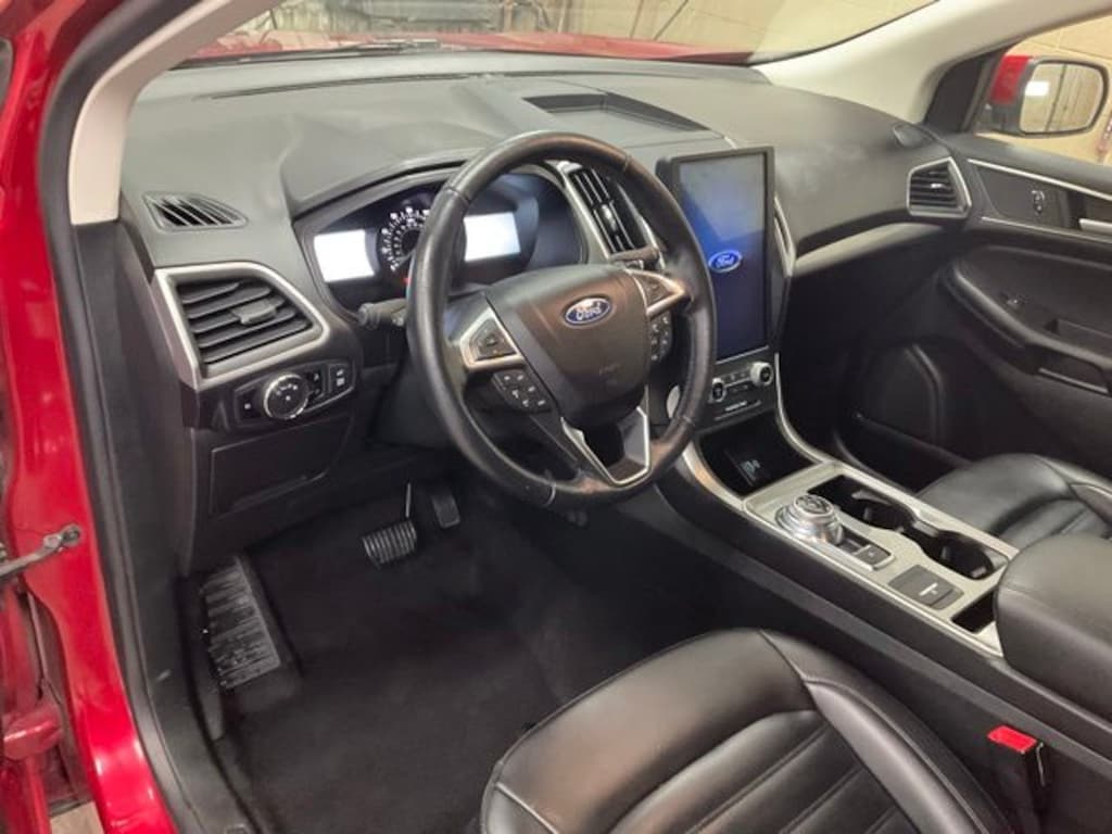 Used 2023 Ford Edge SEL SUV