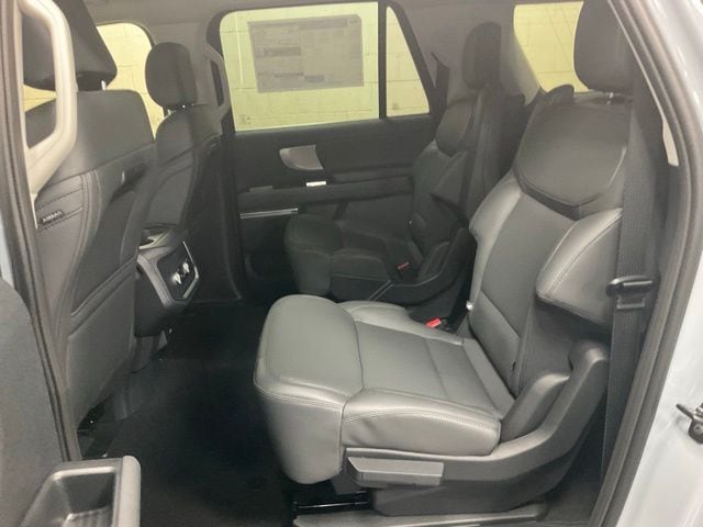 2026 Ford Expedition MAX Active - Photo 15