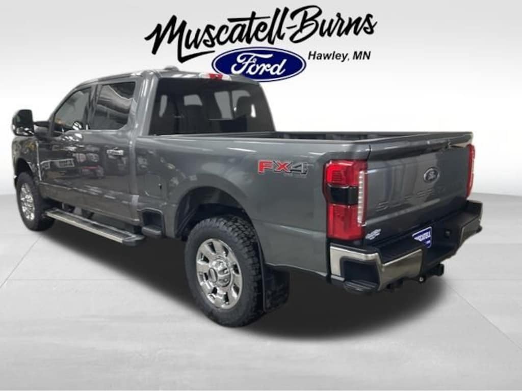 Used 2025 Ford F-350SD Lariat Truck
