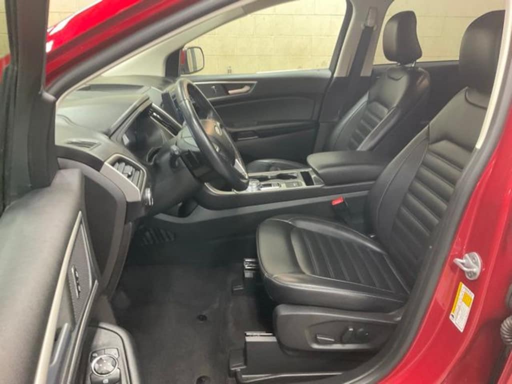 Used 2023 Ford Edge SEL SUV