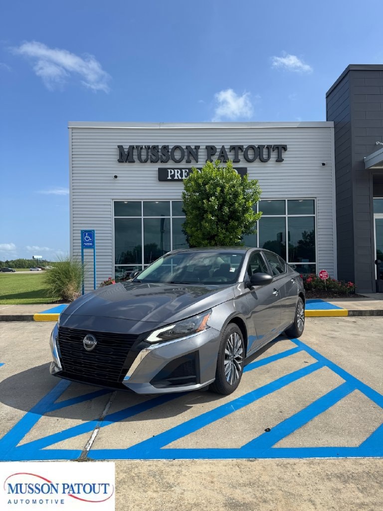 2024 Nissan Altima SV