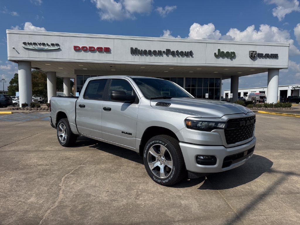 2026 RAM 1500 Pickup Express