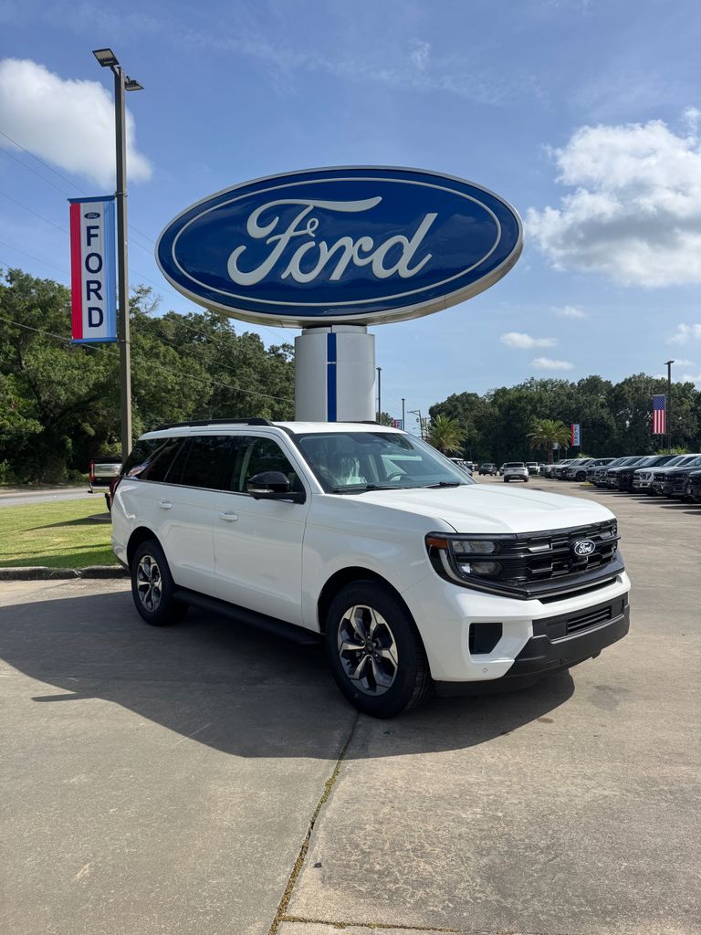 2027 Ford Expedition Active SUV