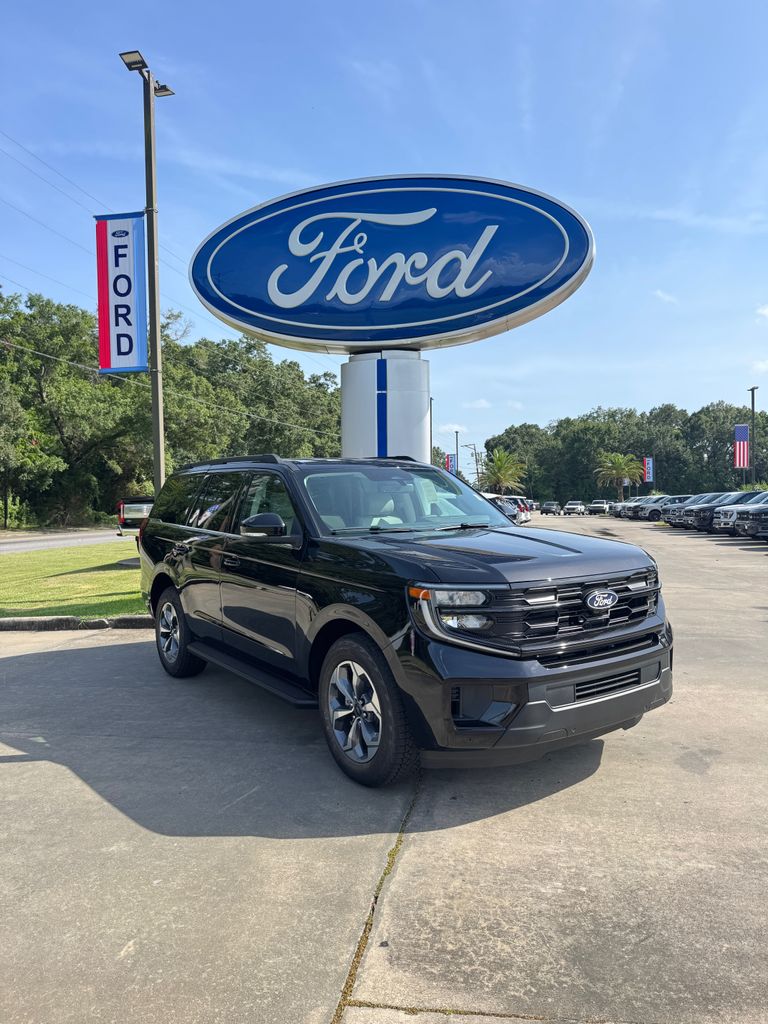 2027 Ford Expedition Active SUV