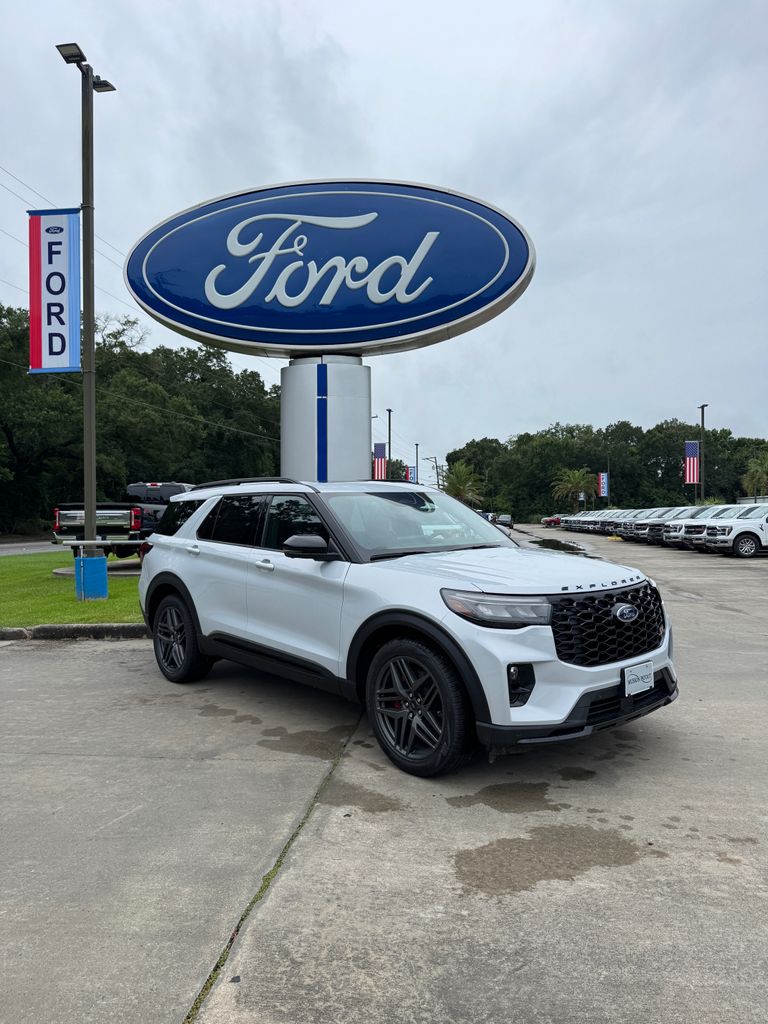 2026 Ford Explorer ST SUV