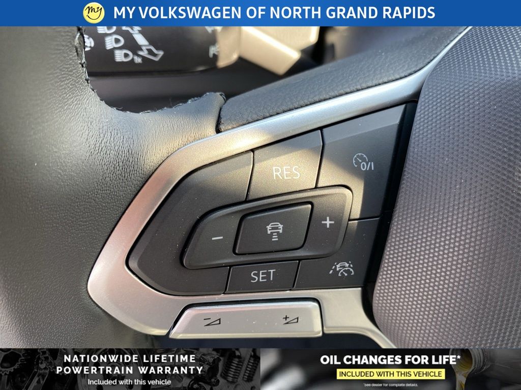 2026 Volkswagen Jetta Sport - Photo 10