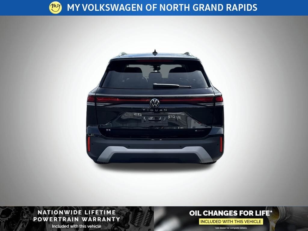 New 2026 Volkswagen Tiguan SE SUV