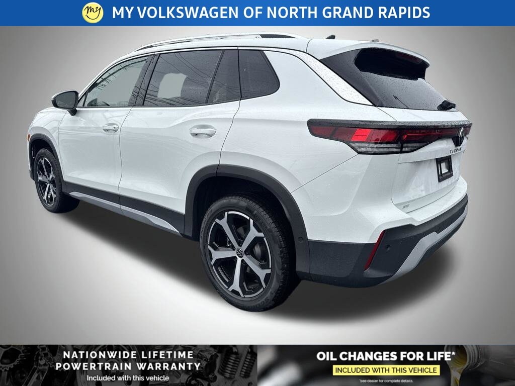 New 2026 Volkswagen Tiguan SE SUV