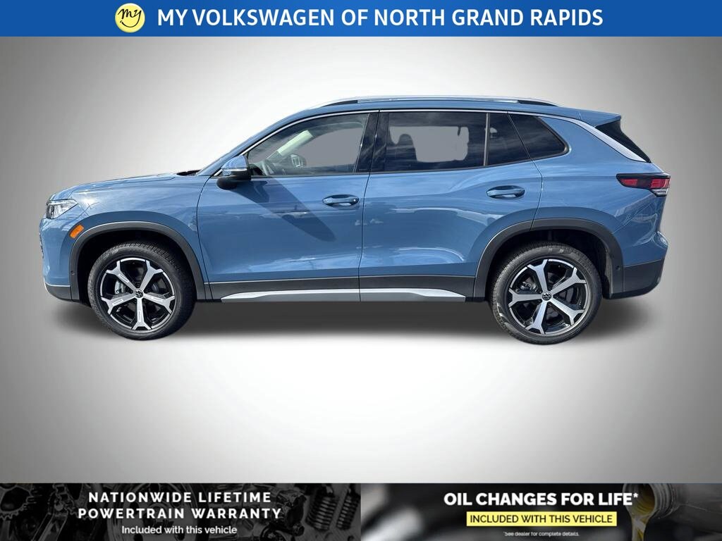 New 2026 Volkswagen Tiguan SE SUV