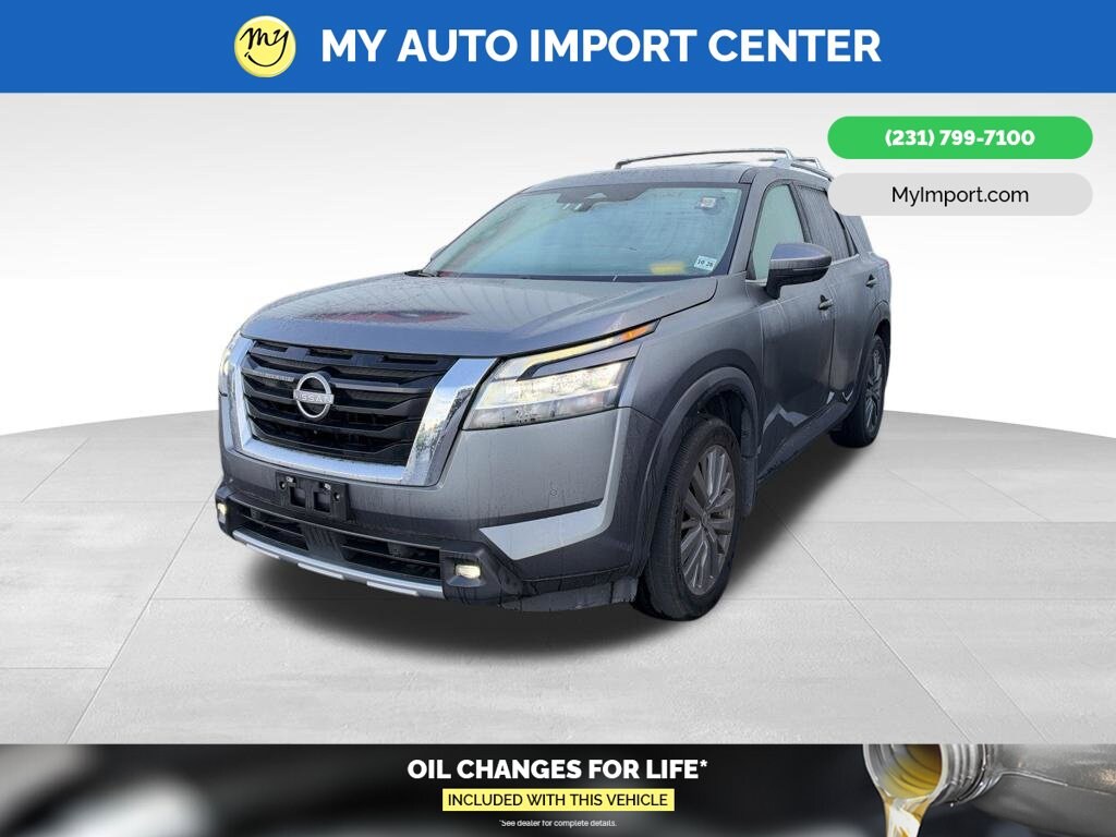 Used 2024 Nissan Pathfinder SL SUV