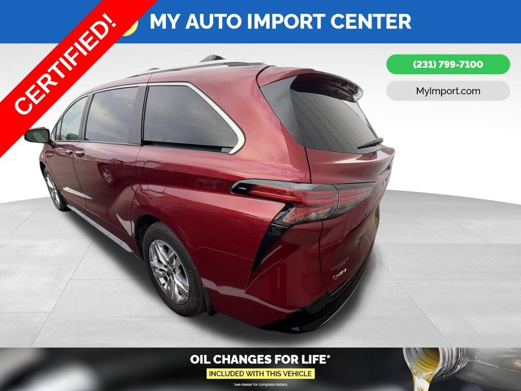 Certified 2025 Toyota Sienna Limited 7 Passenger Van Passenger Van