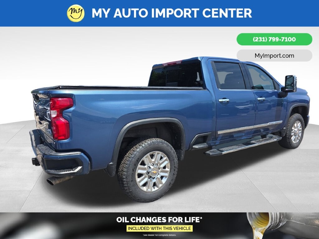 Used 2024 Chevrolet Silverado 3500 HD High Country Truck Crew Cab