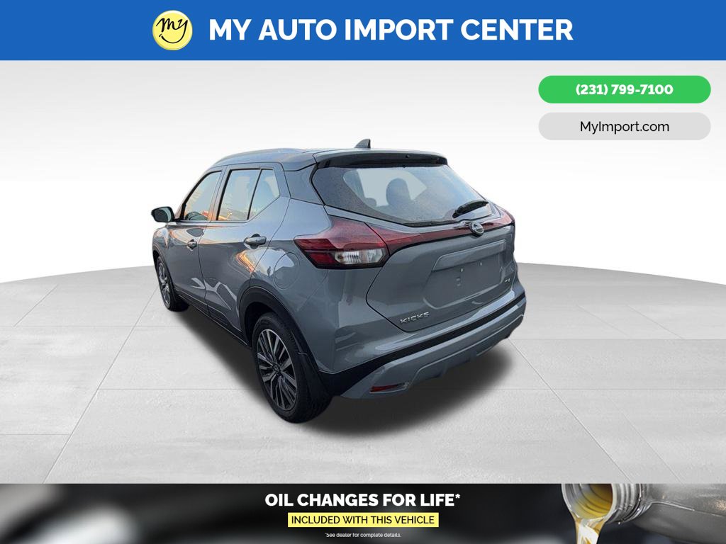 Used 2024 Nissan Kicks SV SUV