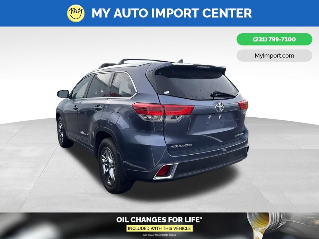 Used 2018 Toyota Highlander Limited Platinum V6 SUV