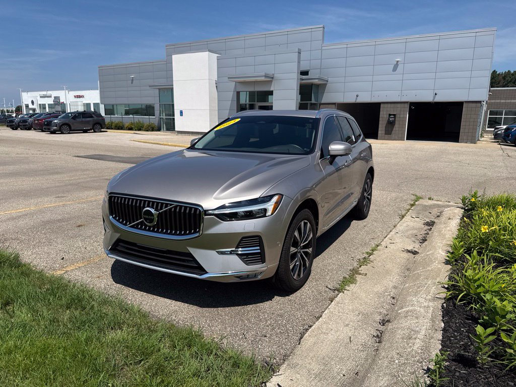 Used 2023 Volvo XC60 B5 AWD Plus Bright SUV