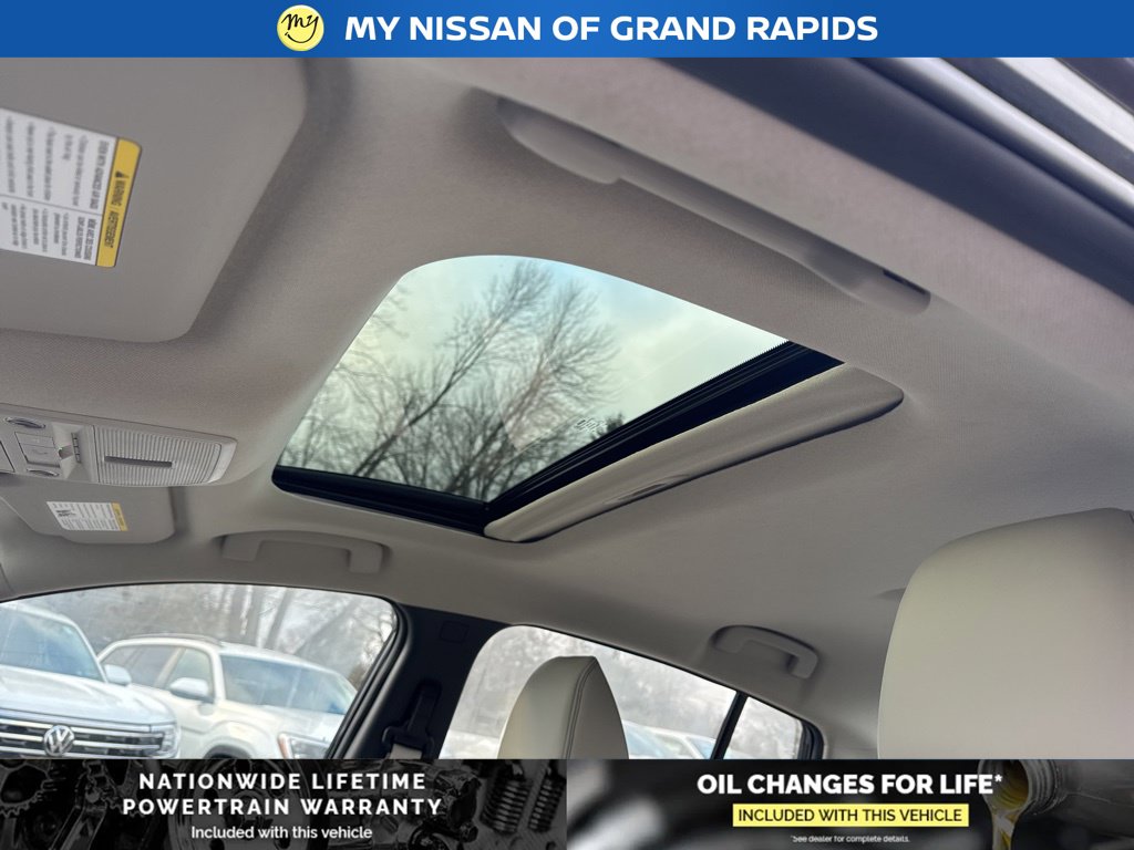 2026 Nissan Sentra SL - Photo 15