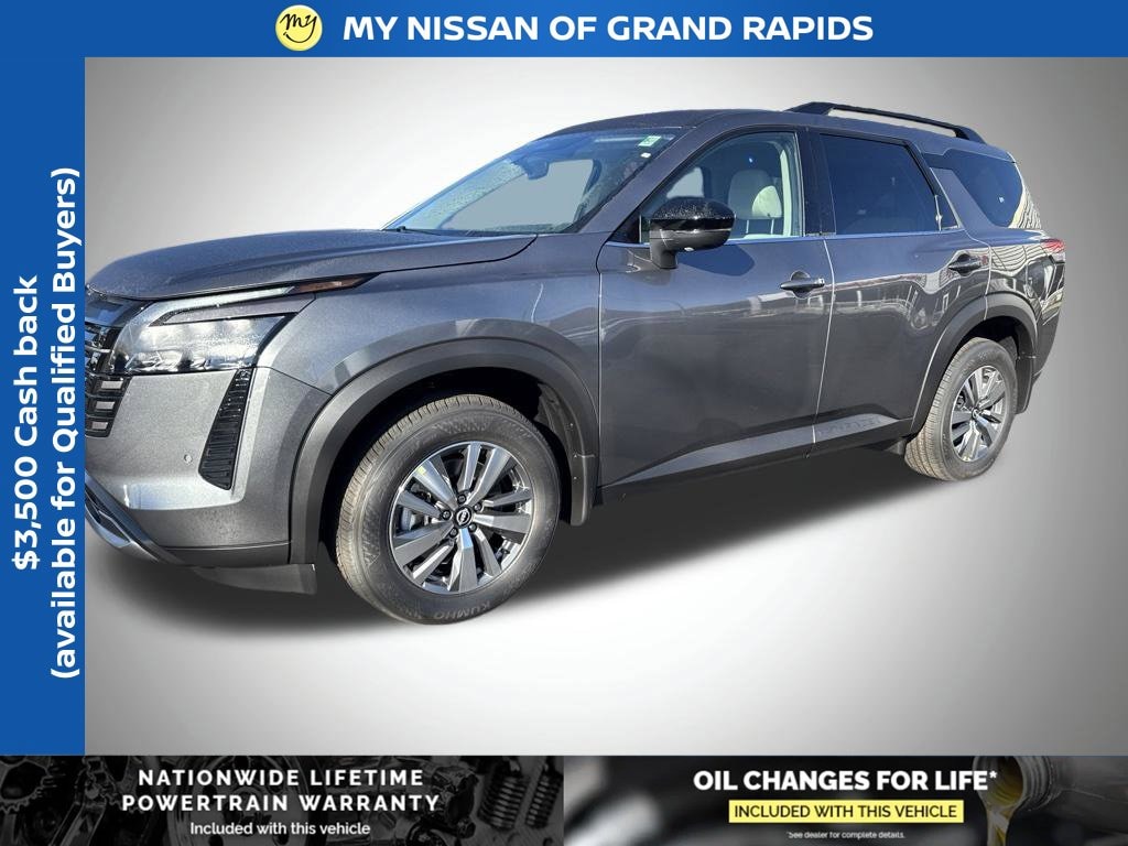 2026 Nissan Pathfinder SL