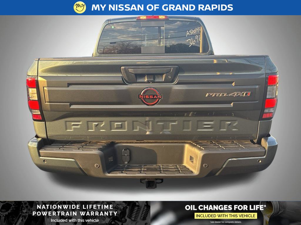New 2027 Nissan Frontier PRO-4X w/Wheel & Tire Package Truck Crew Cab