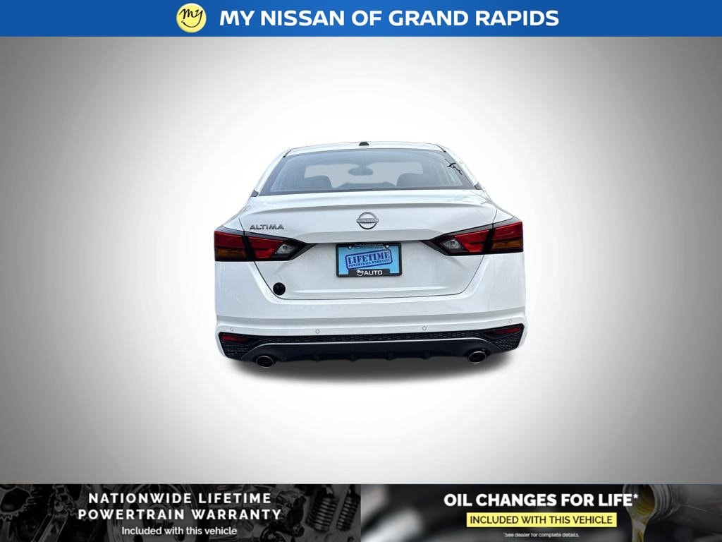New 2026 Nissan Altima SV Sedan