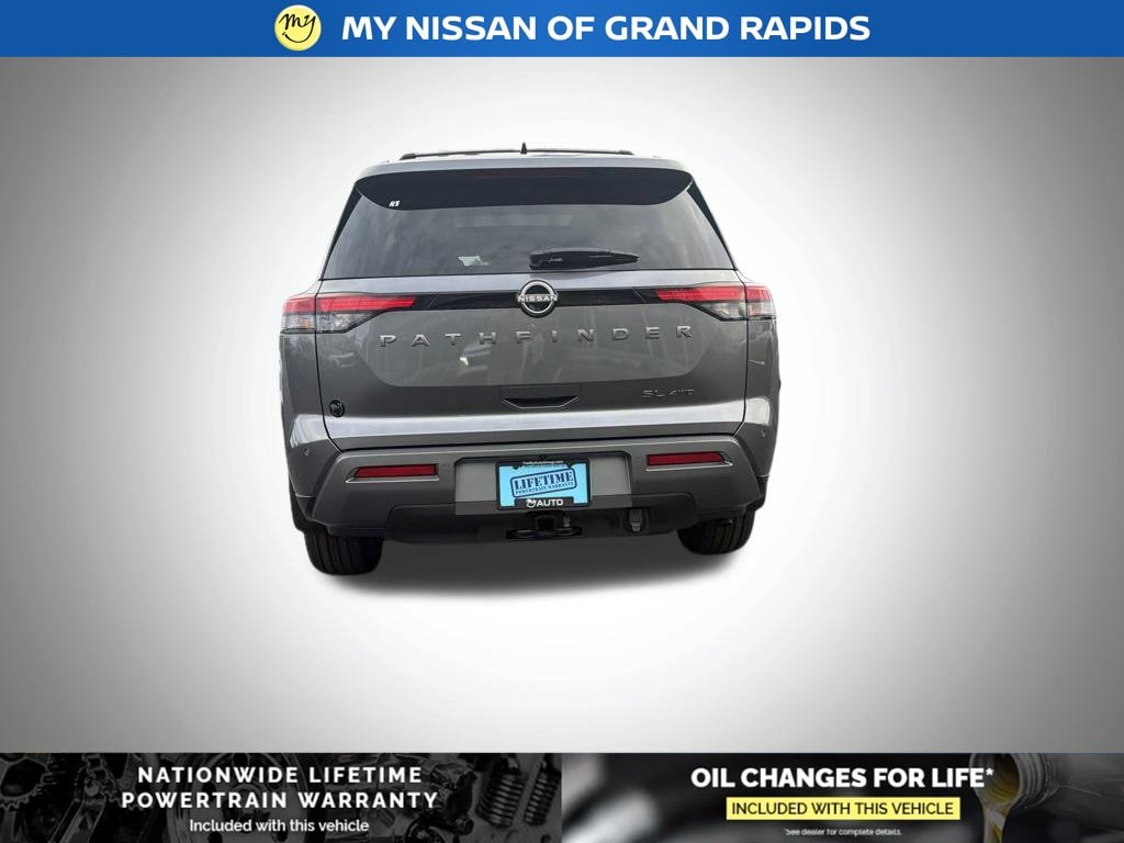 New 2026 Nissan Pathfinder SL SUV