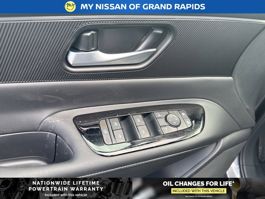 2026 Nissan Murano SV - Photo 10