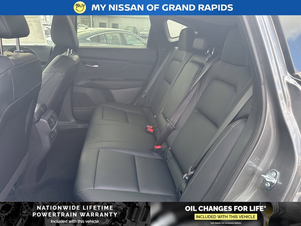 2026 Nissan Murano SV - Photo 8