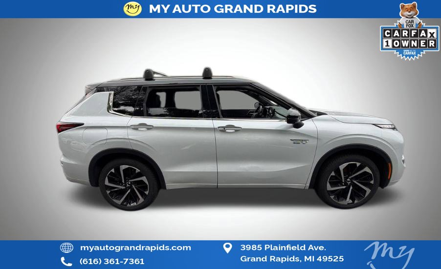 Mitsubishi Outlander Plug-In Hybrid
