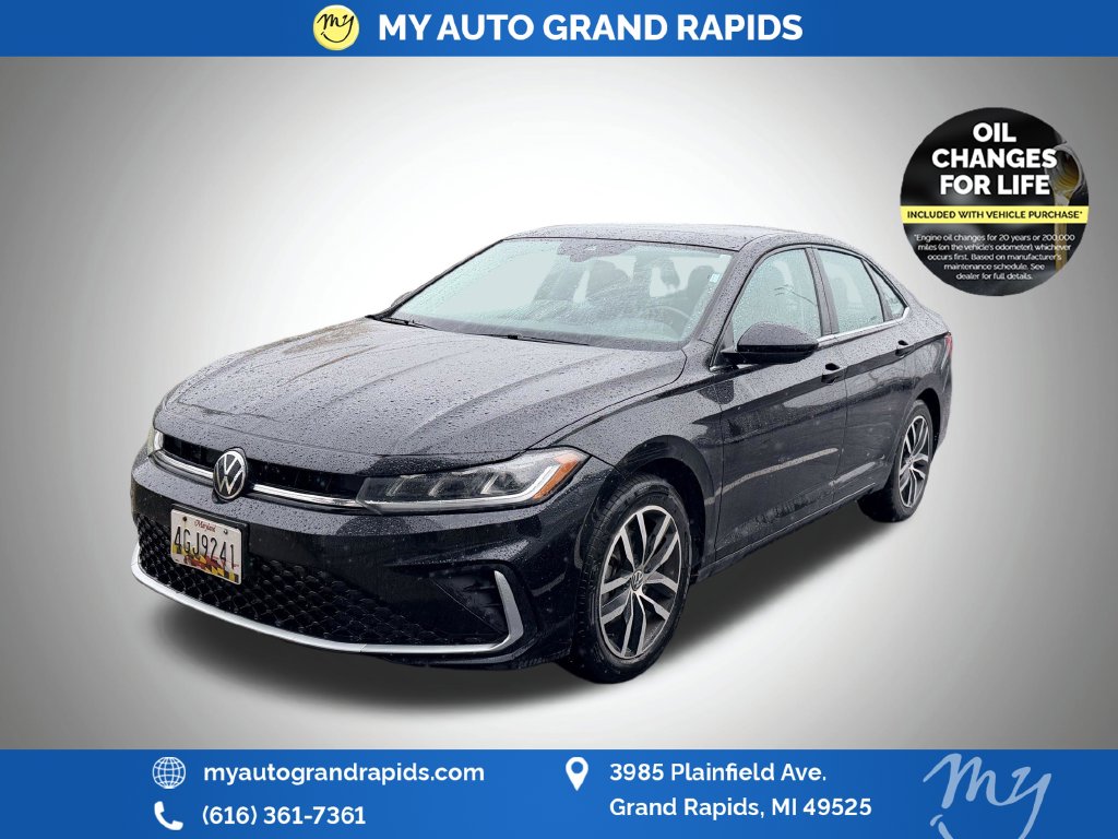 Used 2025 Volkswagen Jetta 1.5T SE Sedan