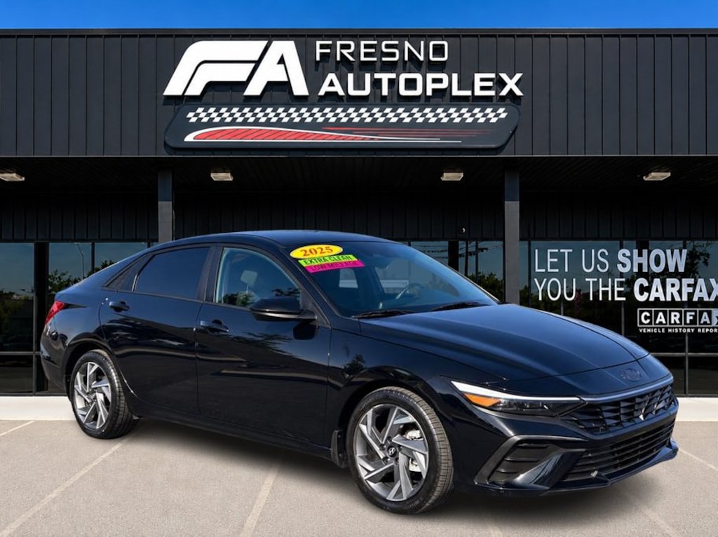 Used 2025 Hyundai Elantra SEL Sport Sedan