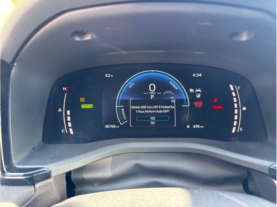 2025 Toyota Camry LE - Photo 26
