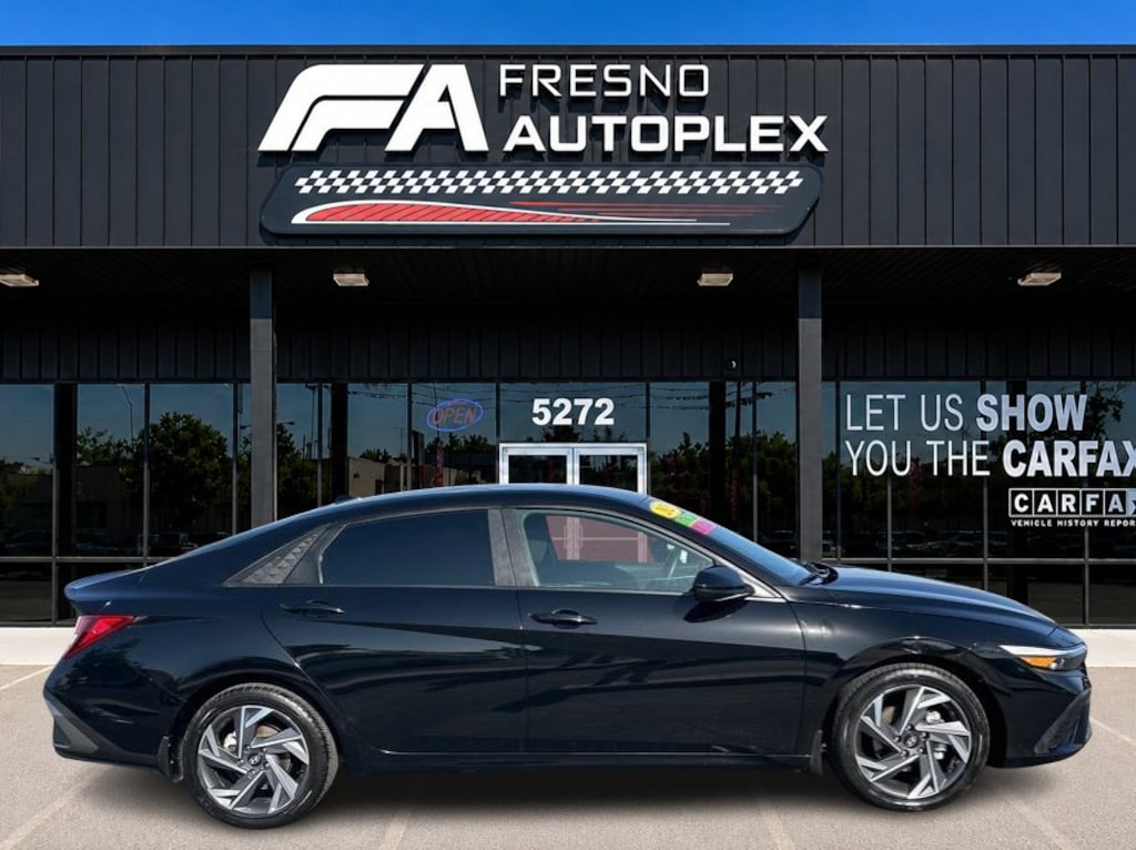 Used 2025 Hyundai Elantra SEL Sport Sedan