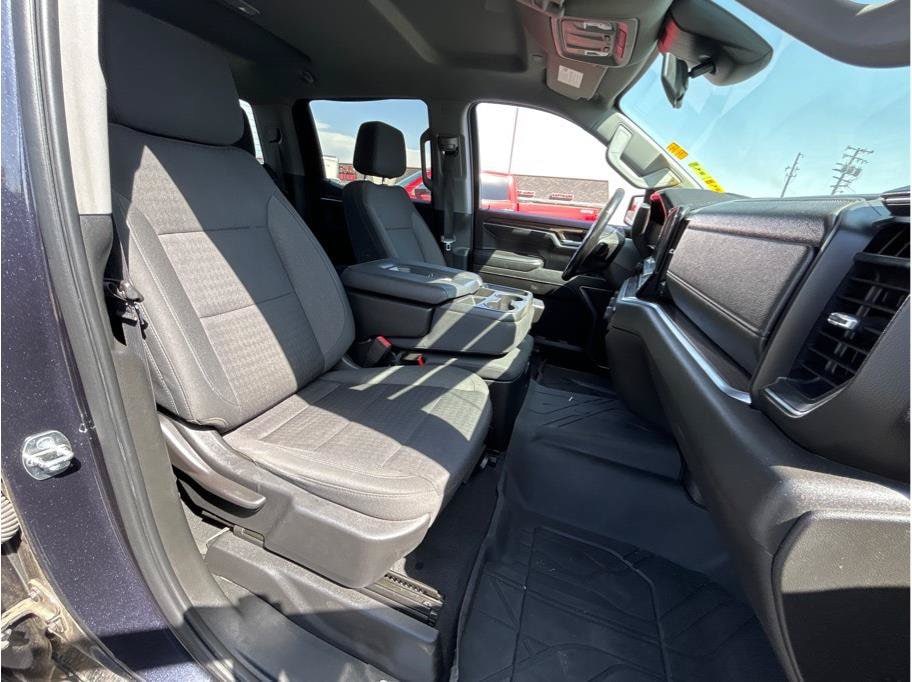 2022 Chevrolet Silverado 1500 LT - Photo 13
