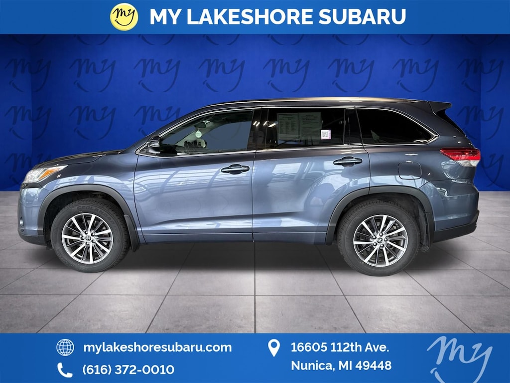 Used 2017 Toyota Highlander XLE V6 SUV