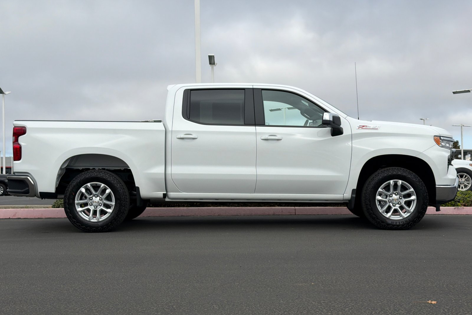 New 2026 Chevrolet Silverado 1500 LT w/1LT Truck Crew Cab