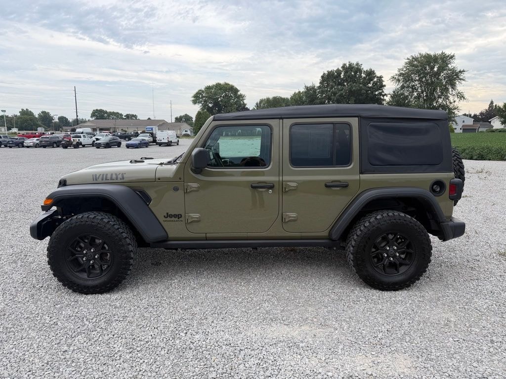 Used 2025 Jeep Wrangler Sport SUV
