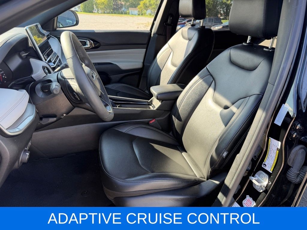 Used 2025 Jeep Compass Limited SUV