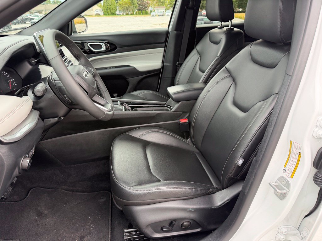 Used 2026 Jeep Compass Limited SUV
