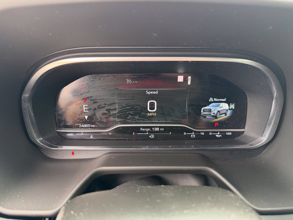 Used 2022 GMC Yukon SLE SUV