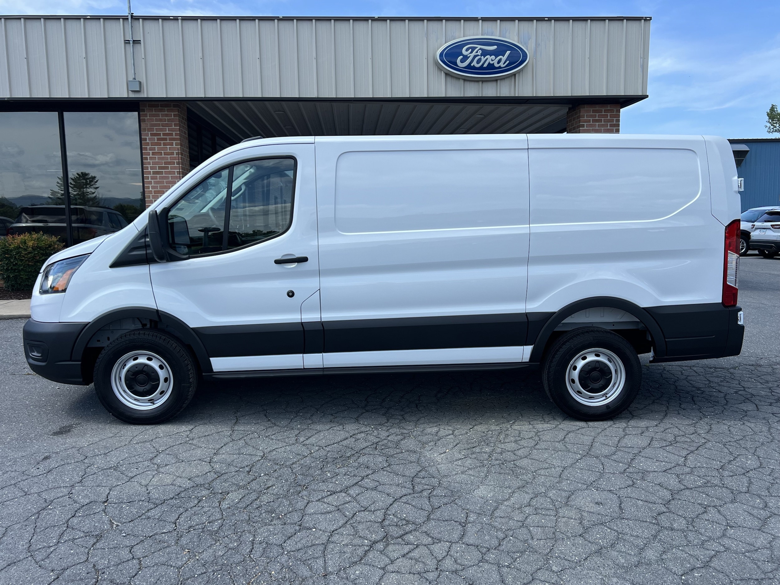 2026 Ford Transit Van Base