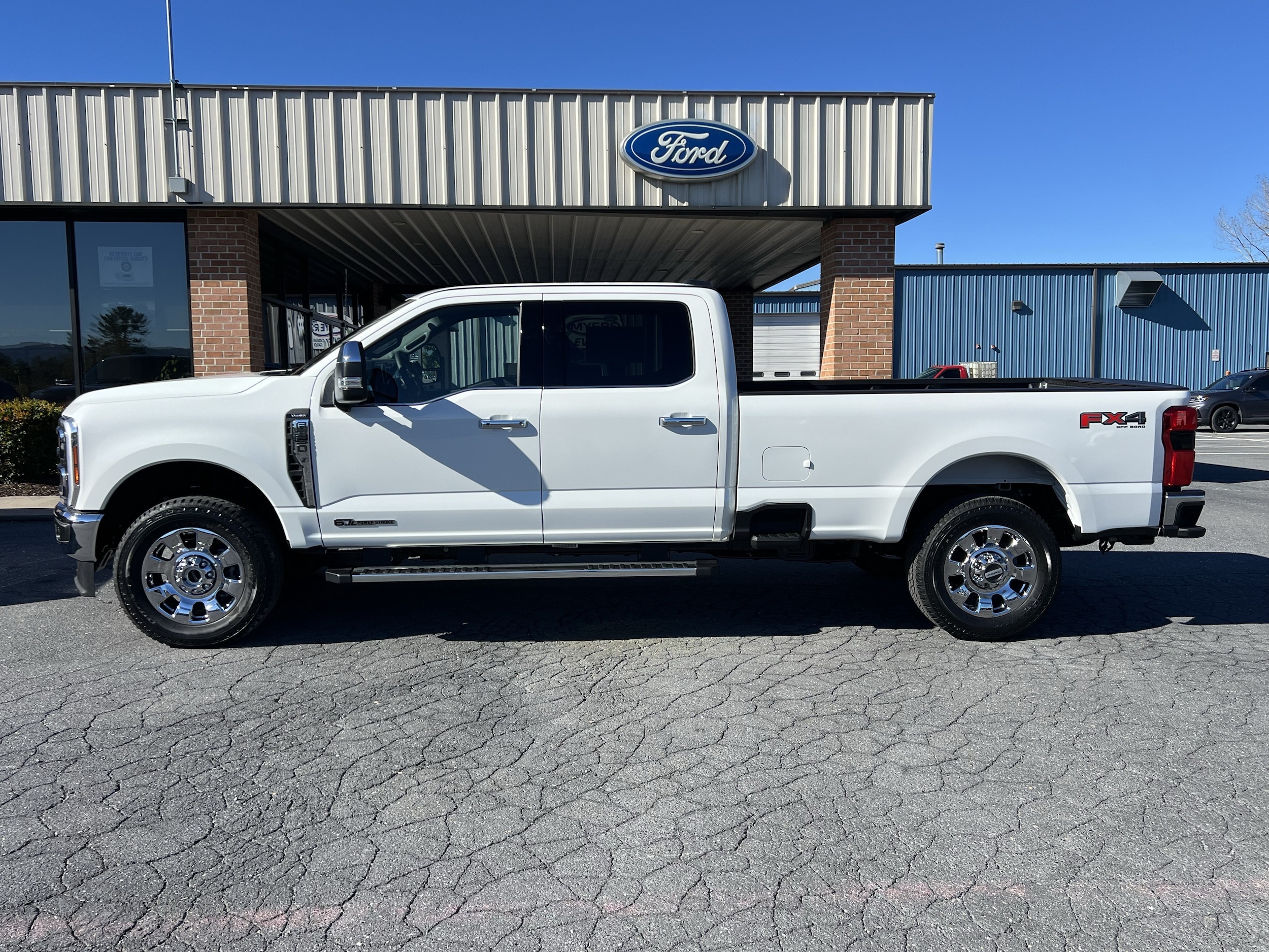 2026 Ford F-350 Super Duty Lariat